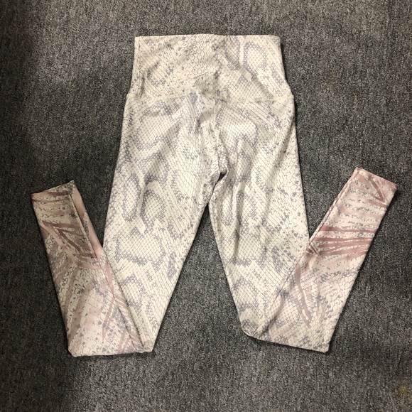 Onzie legging XS - Picture 7 of 8